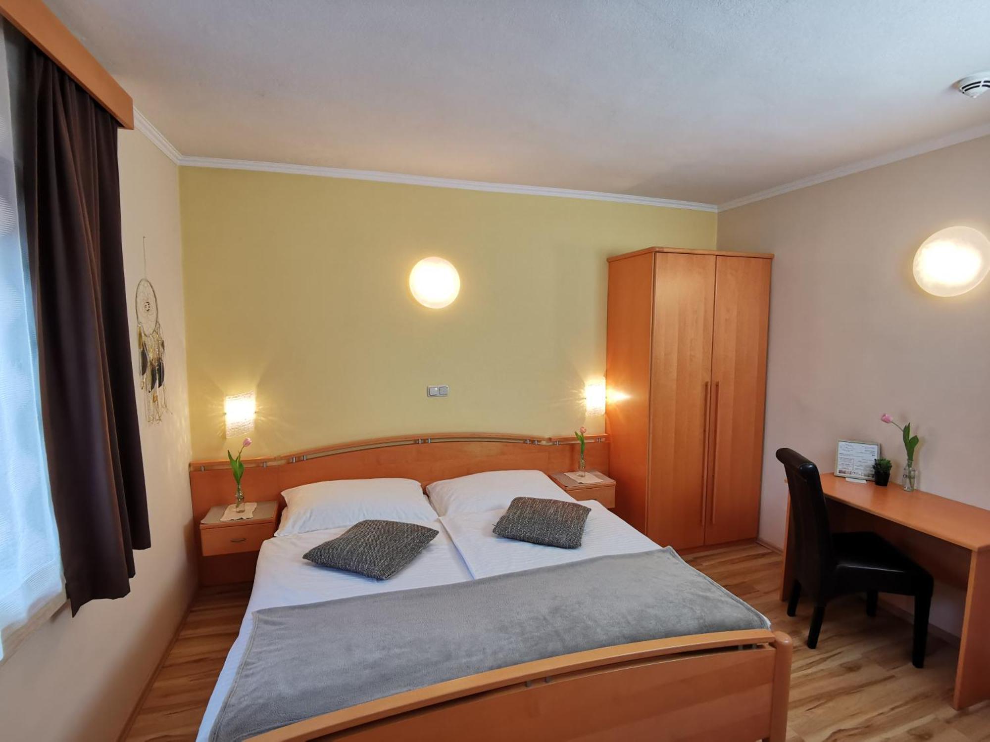 Hotel & Wirtshaus Hoedl-Kaplan Feldbach (Styria) Quarto foto